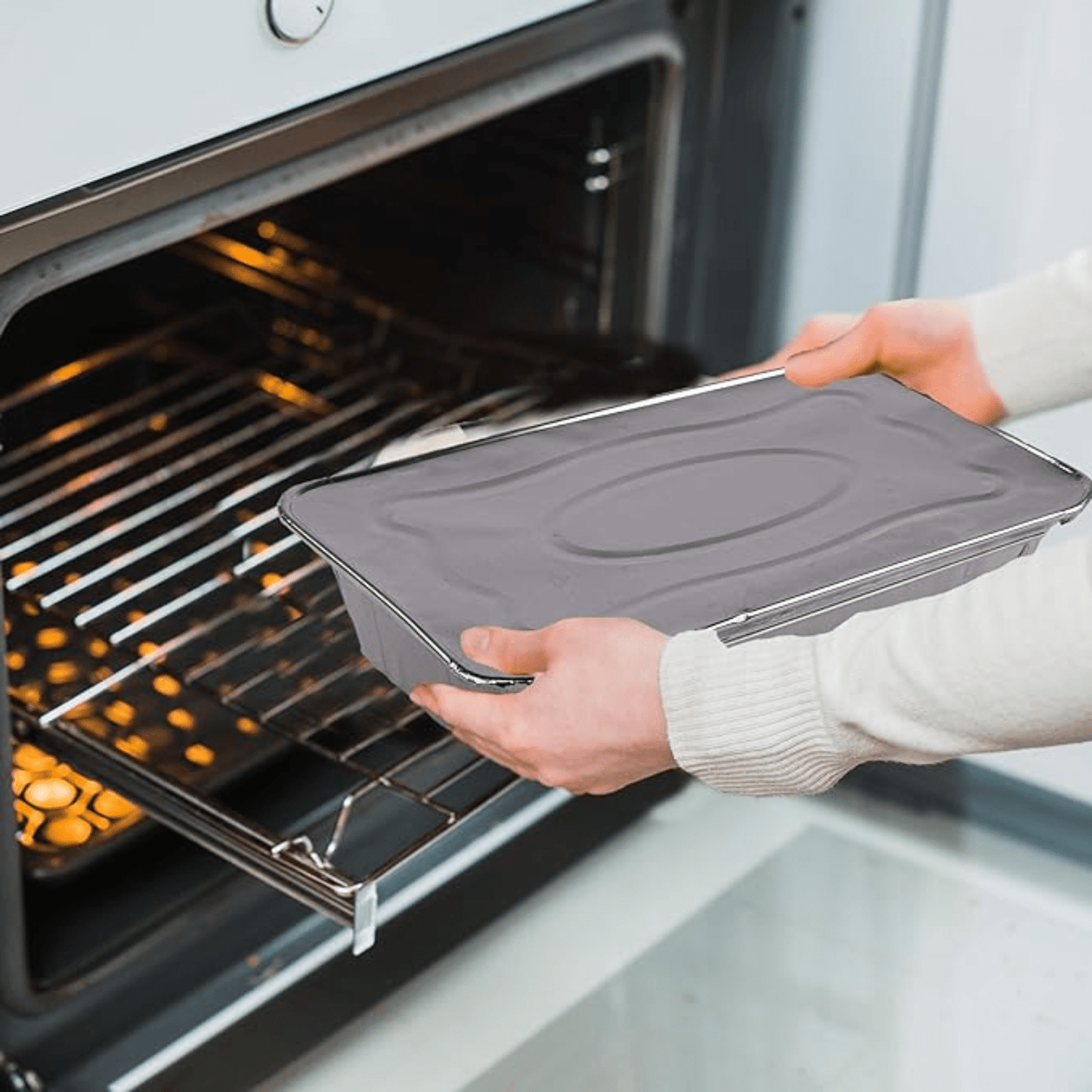 Disposable Aluminum Lid For 2.25Lb Oblong Pan 8.25" x 5.75" Disposable VeZee