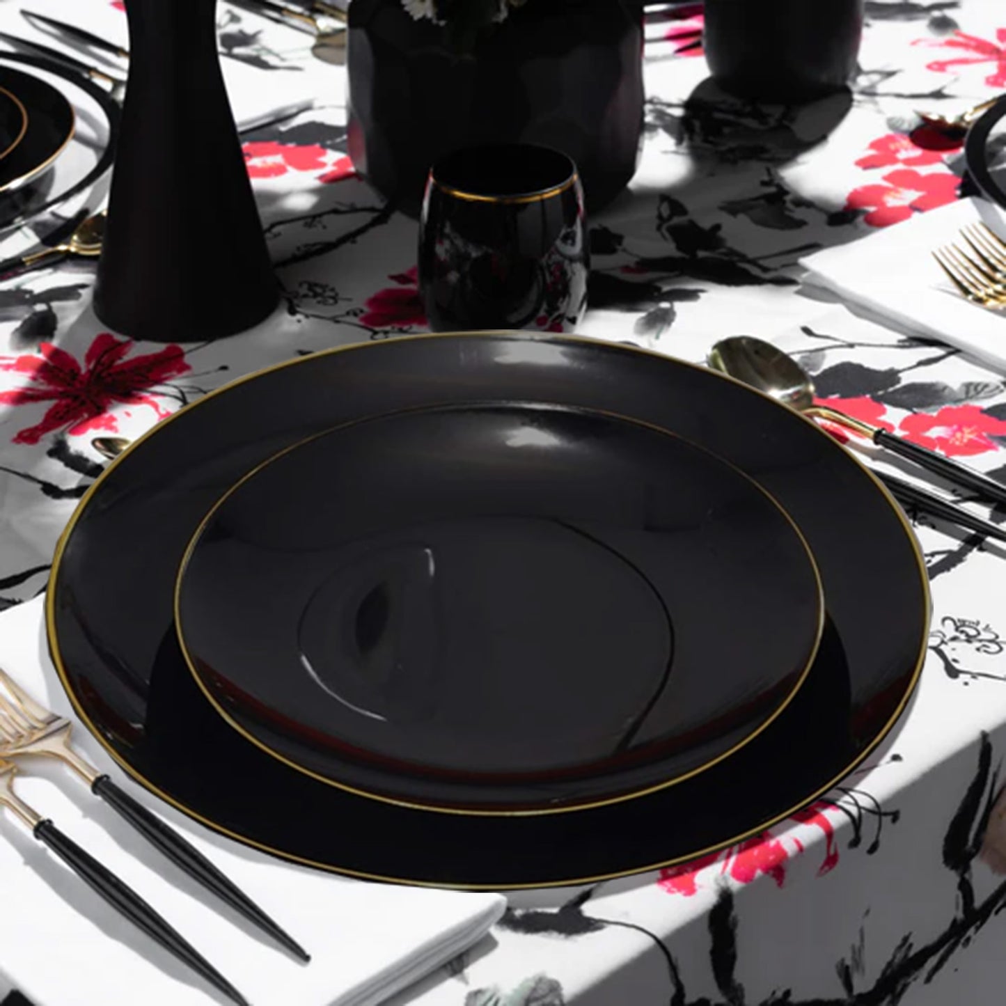 Stemless Plastic Wine Goblet 12oz Black / Gold Rim Wine Goblets Decorline