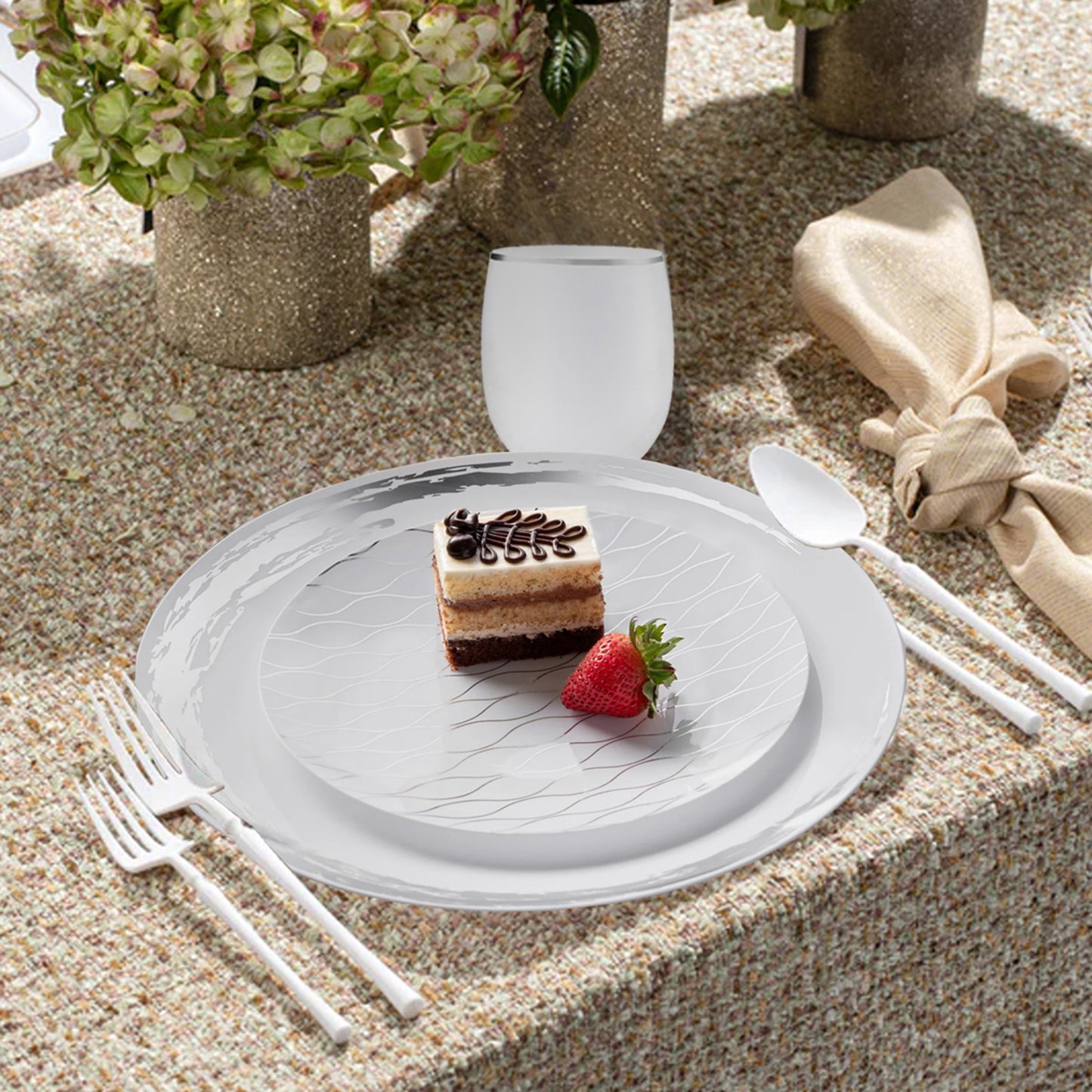 Stemless Plastic Wine Goblet 12oz White / Silver Rim Wine Goblets Decorline