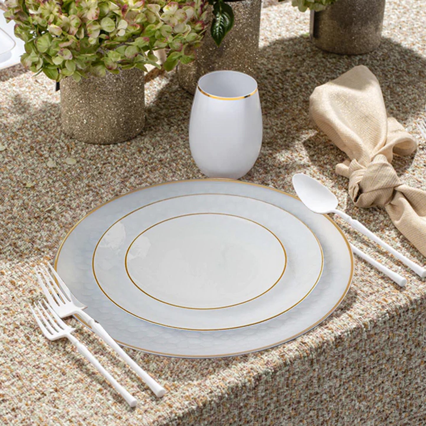 Stemless Plastic Wine Goblet 16oz White / Gold Rim Wine Goblets Decorline