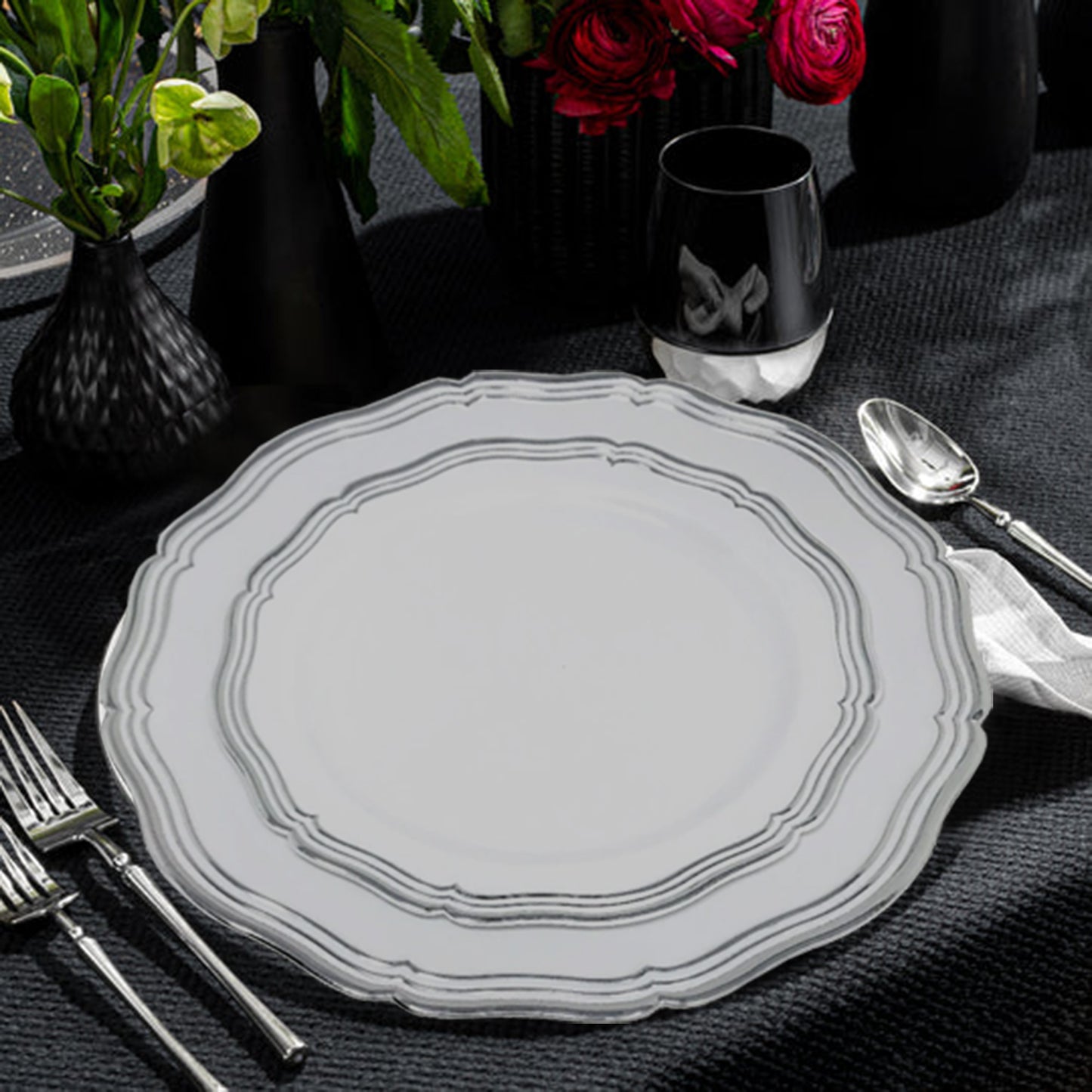 Stemless Plastic Hammered Wine Goblet 16oz Black / Silver Bottom Wine Goblets Decorline