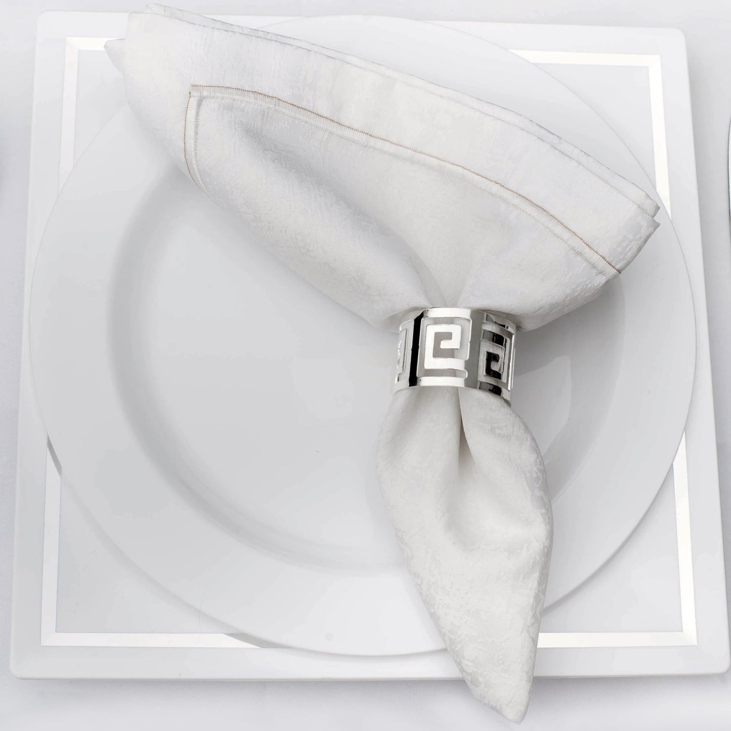 SALE Silver Meandros Pattern Napkin Rings Set of 4 Napkin Rings VeZee