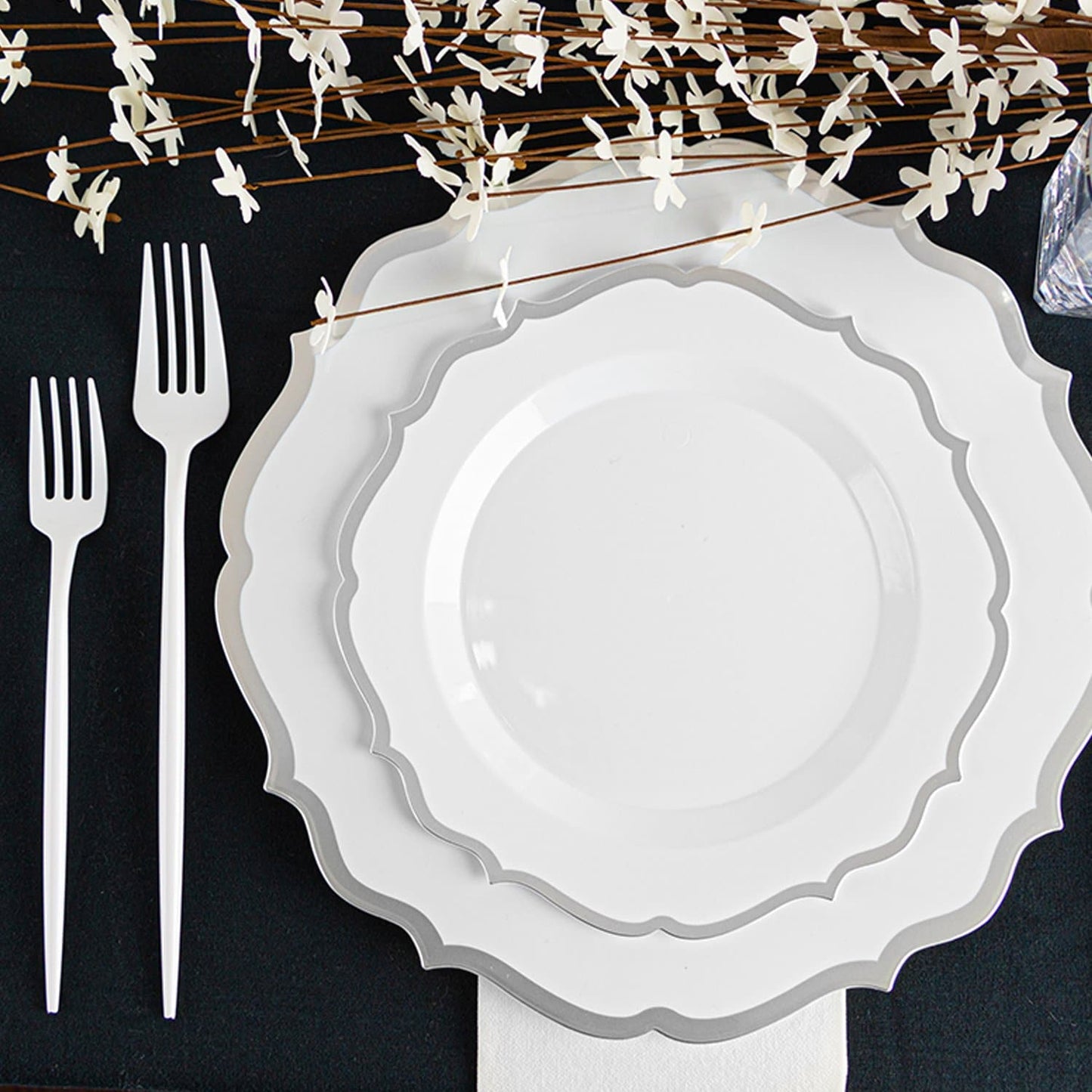 NOVELTY FLATWARE DINNER SOUP SPOONS WHITE Tablesettings Blue Sky