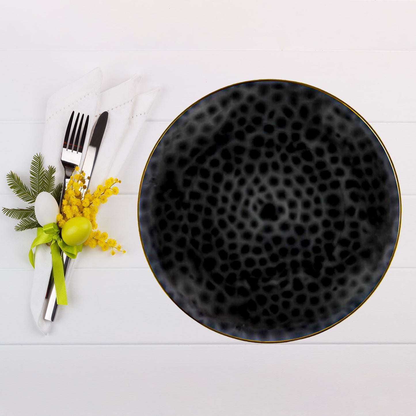 Organic Hammered 10" Black with Gold Rim Disposable Plastic Dinner Plate Tablesettings Blue Sky