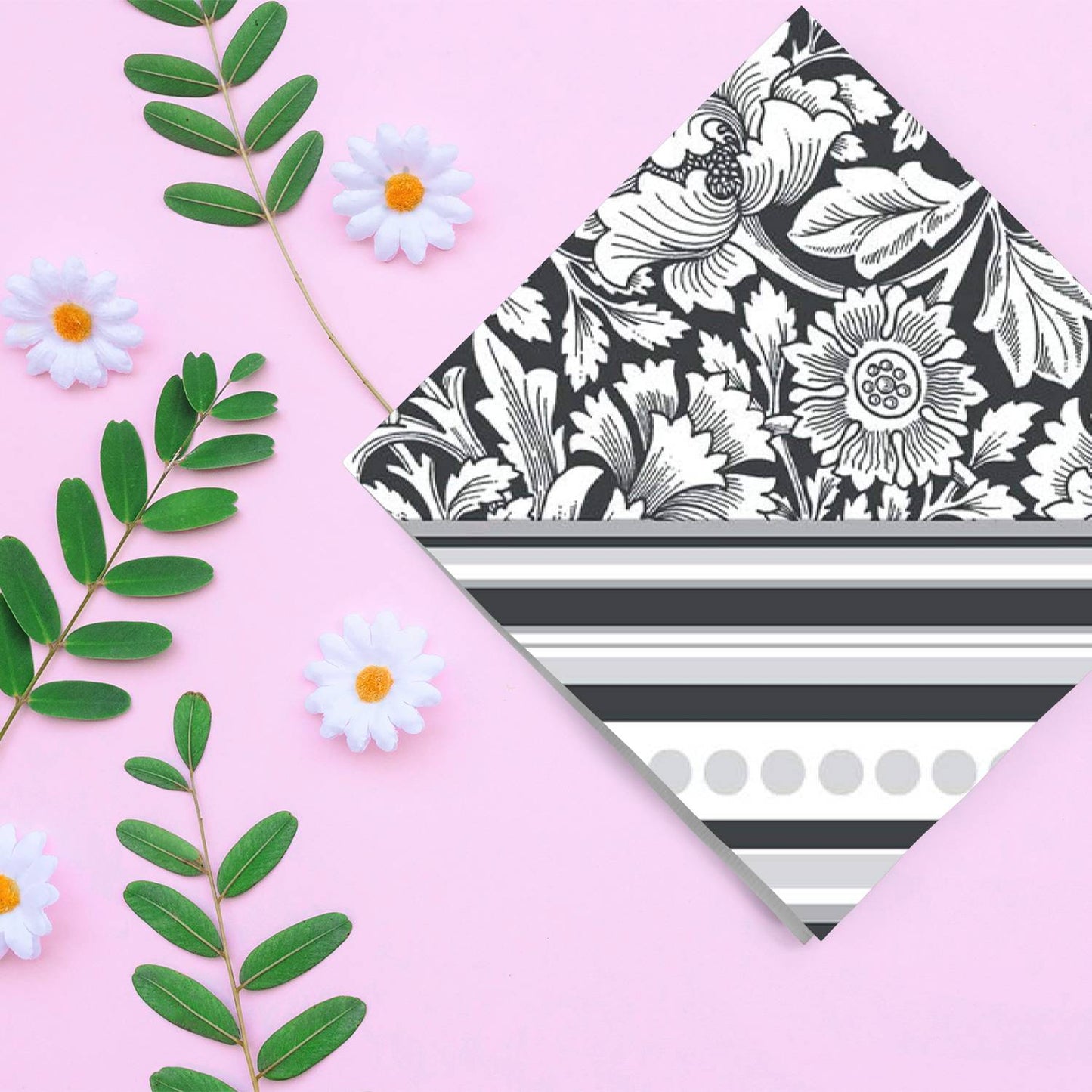 Vector #26 Disposable Lunch Paper Napkins 20CT Napkins VeZee