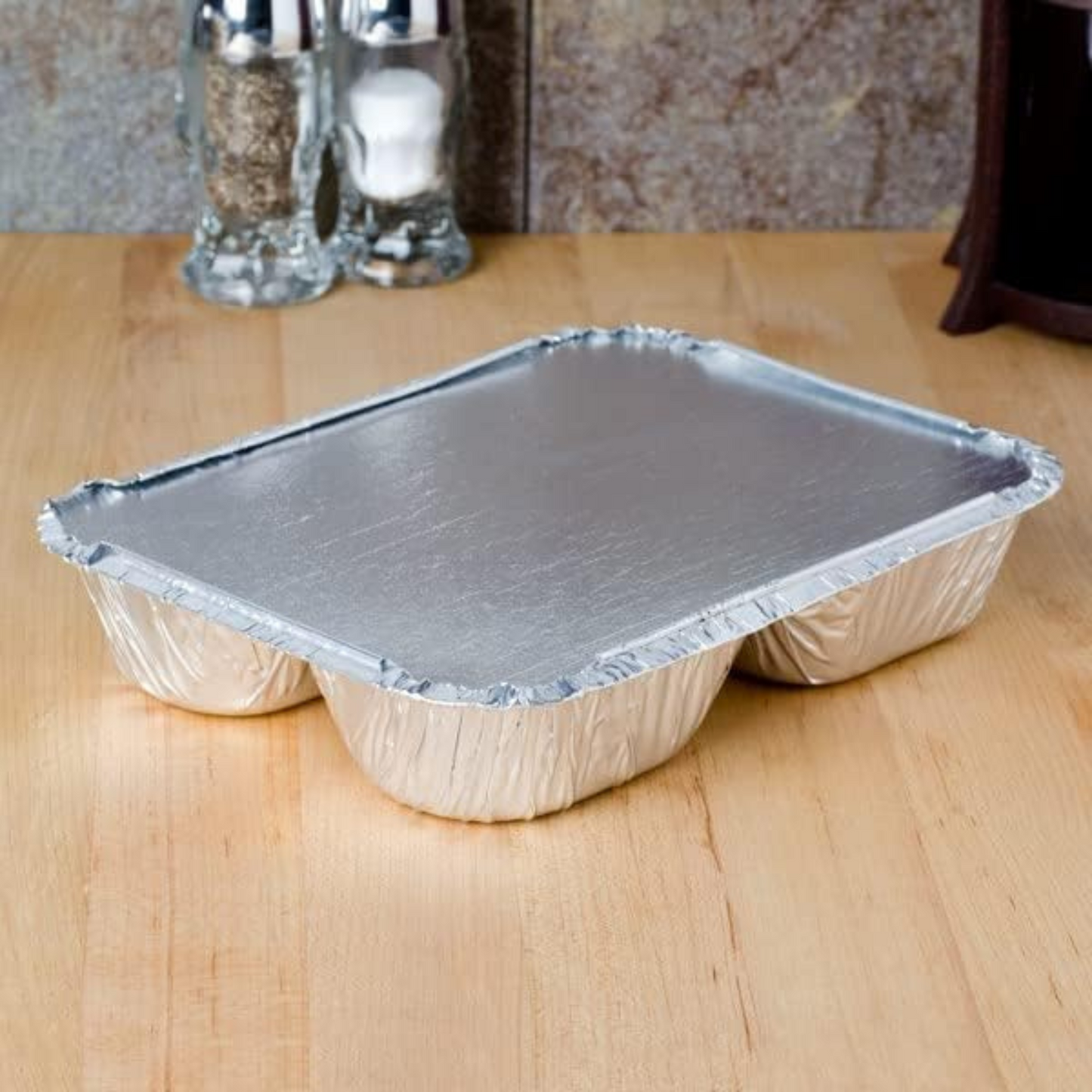 Disposable 3 Compartment Aluminum Dinner Foil Pan/Tray with Board Lids Disposable VeZee   