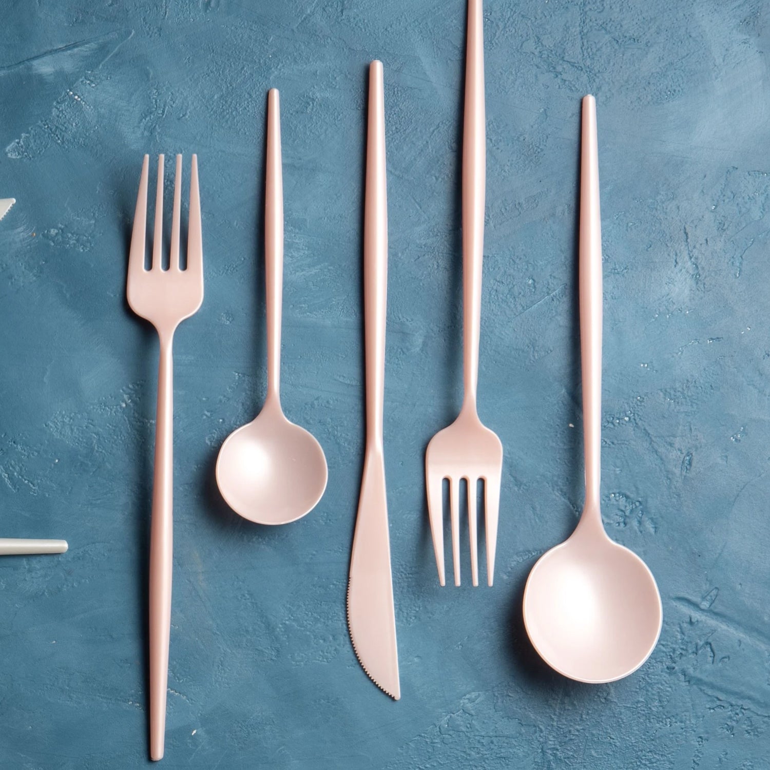 Noble Collection Pearl Flatware Set Tablesettings Decorline   