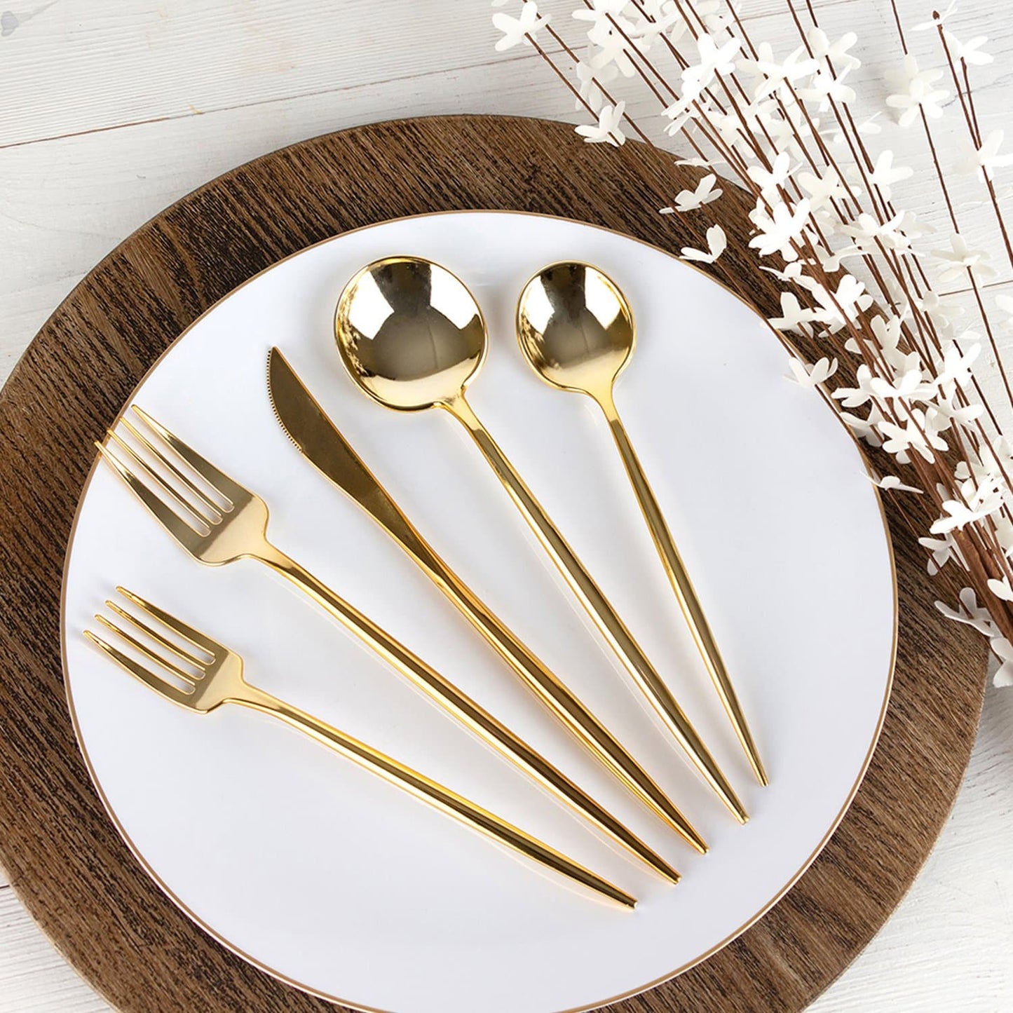 NOVELTY FLATWARE DINNER KNIVES GOLD Tablesettings Blue Sky   